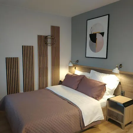 Forest Apartment *